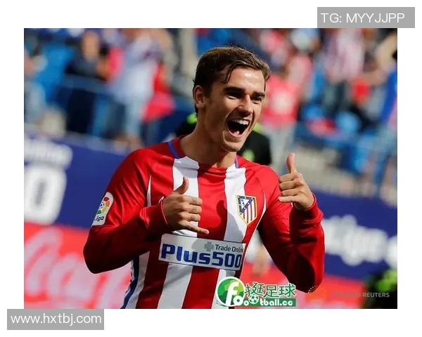 16号足球明星后卫的辉煌历程与场上风采解析 16号足球明星后卫的辉煌历程与场上风采解析